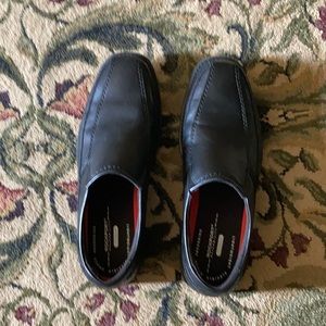 ROCKPORT Walkability dress shoes. Size 8